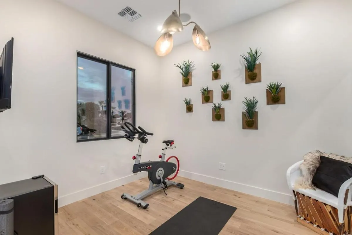 Stonewood Villa-Ultralux 6Br-5 Showers-Htd Pool Scottsdale Feriehus