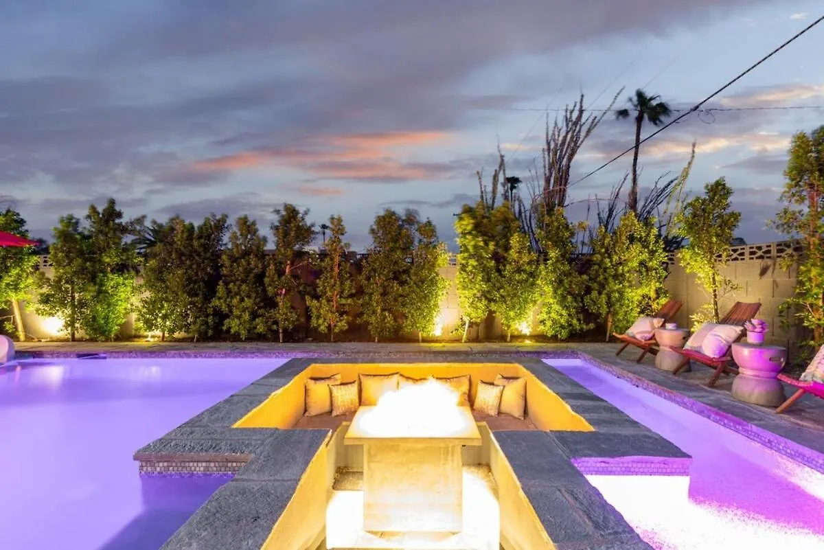 Stonewood Villa-Ultralux 6Br-5 Showers-Htd Pool Scottsdale USA